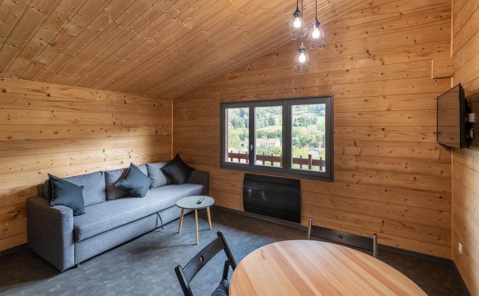 Chalet Du Faubourg & Jacuzzi, Proximite Gerardmer & La Bresse Rochesson Exterior photo
